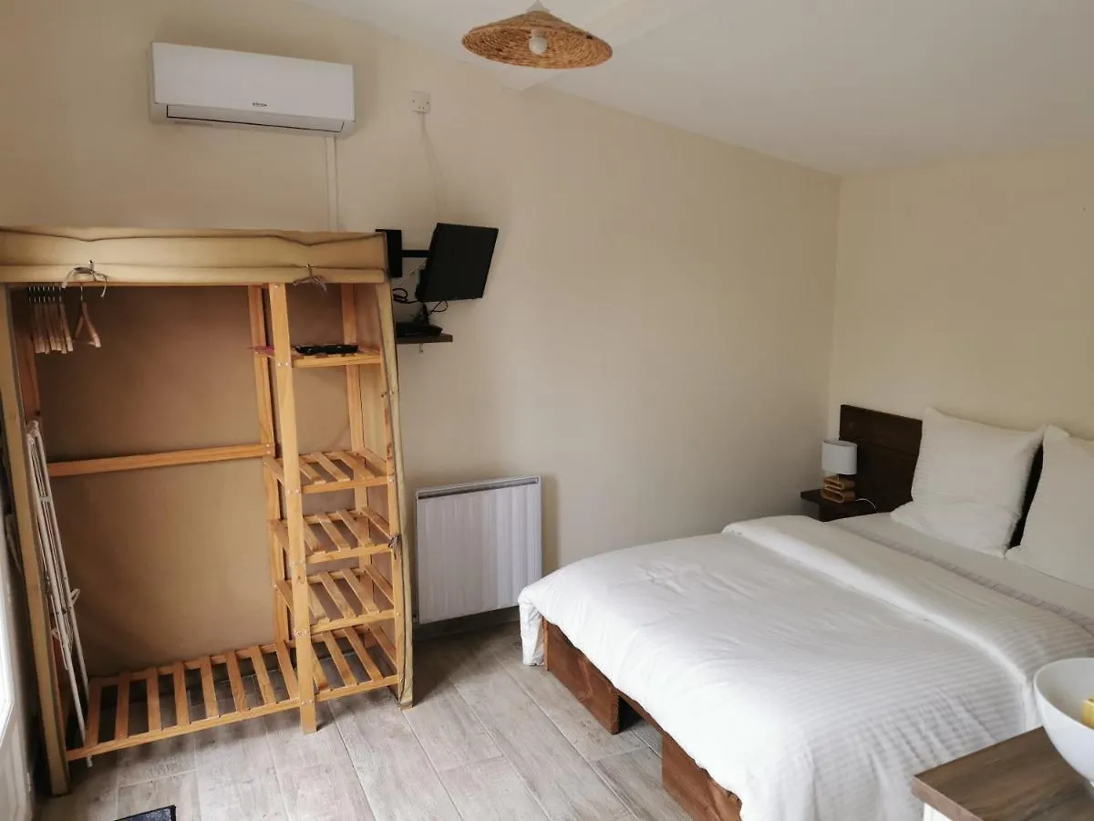 Studio Independant A 2 Minutes Du Golf Du Luberon Pierrevert Apartment